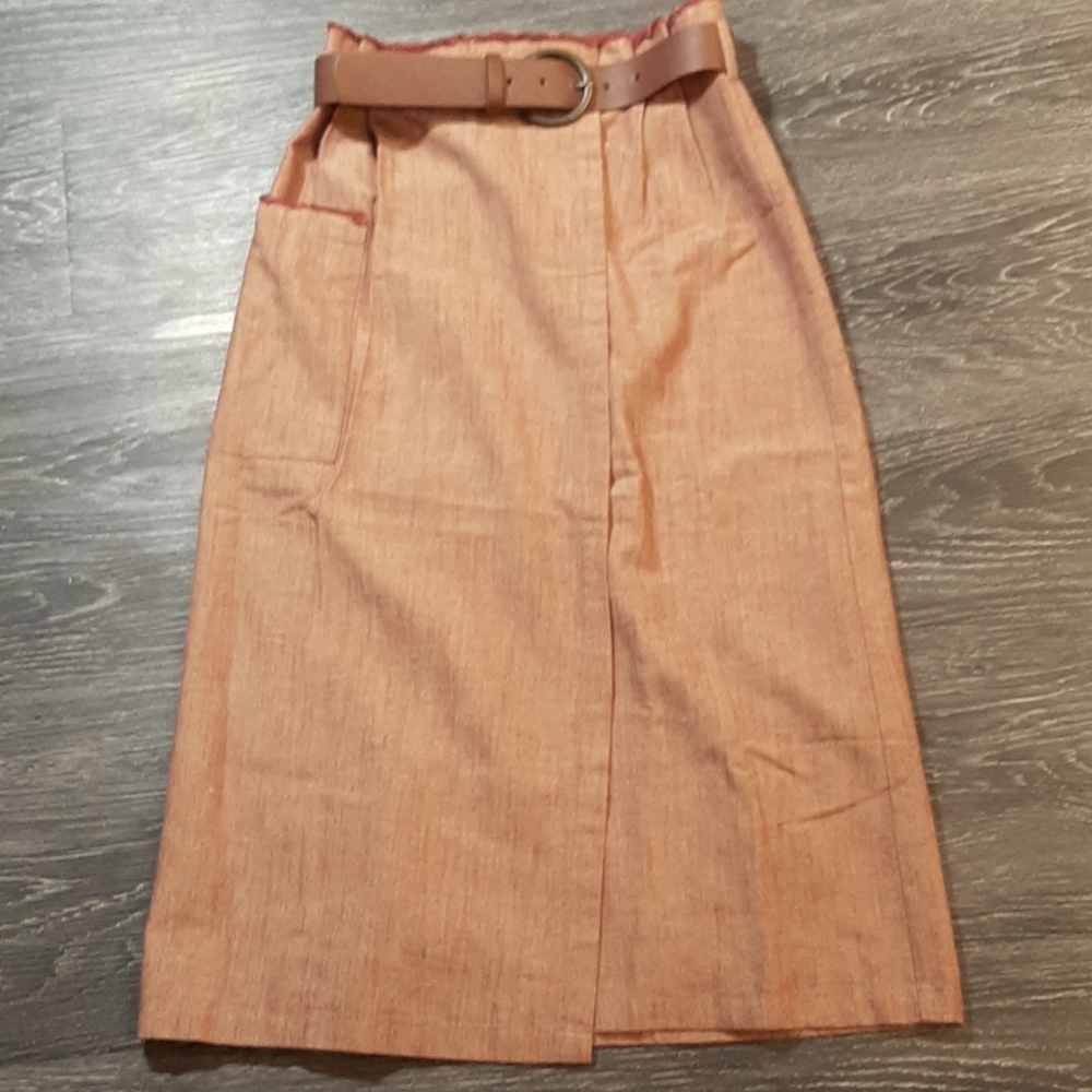 Linen-cotton wrap skirt with belt